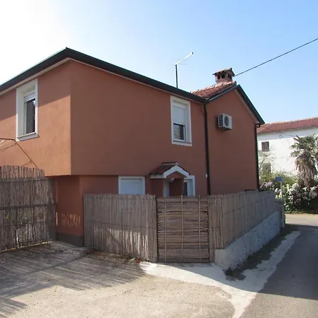 With A Parking Space Petrovija, - 13328 דירה *